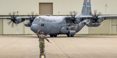 Man 'o War aircraft retired, crosses finish line at Kentucky Air Guard