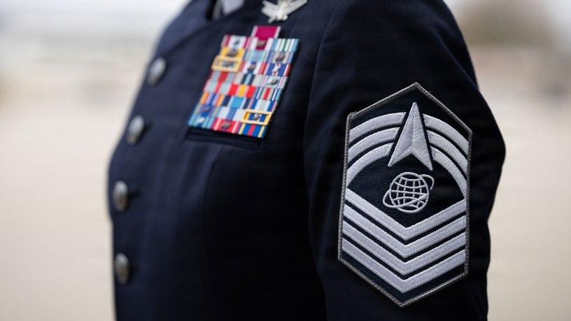 US Space Force defines new service dress uniform, sets transition policies