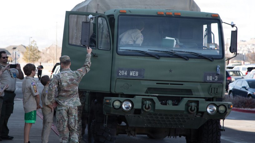 Utah National Guard Assists Scouts to Feed Utah Families