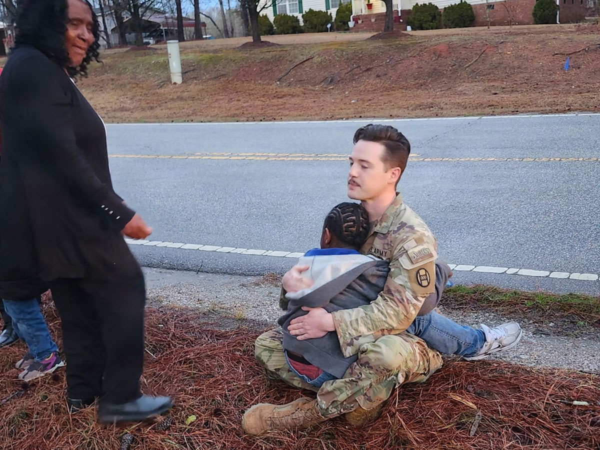 From Drill to Duty: Soldiers Provide Critical Aid Outside&nbsp;Armory