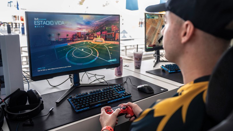 Mass Communication Specialist 2nd Class Tyler Priestley, from Phoenix, assigned to the Navy E-Sports Team “Goats and Glory”, plays Rocket League during Los Angeles Fleet Week at the Battleship USS Iowa Museum.