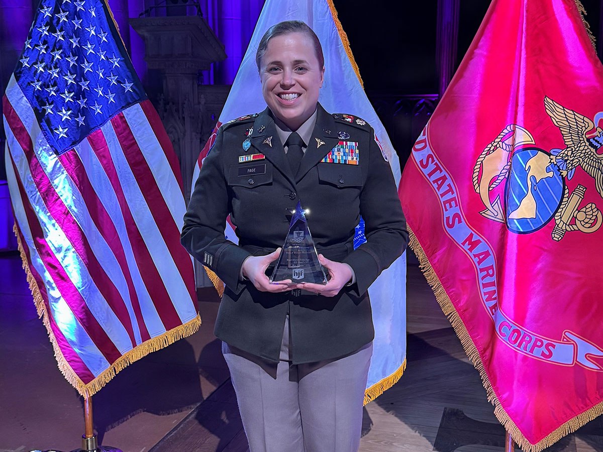Arizona National Guard Physician Honored For Heroism During Jordan&nbsp;Attack