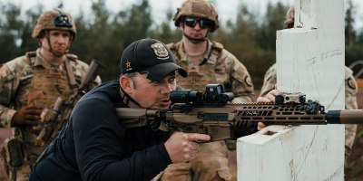 Sgt. 1st Class Chuck Riegel, a U.S. Army Marksmanship Unit instructor, trains Soldiers assigned to the 25th Infantry Division during M7 rifle training at Schofield Barracks, Hawaii, Jan. 21, 2026.