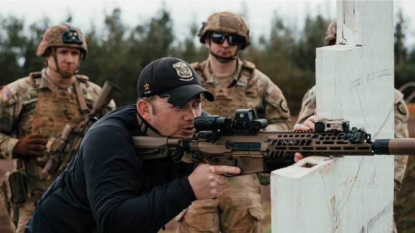 Sgt. 1st Class Chuck Riegel, a U.S. Army Marksmanship Unit instructor, trains Soldiers assigned to the 25th Infantry Division during M7 rifle training at Schofield Barracks, Hawaii, Jan. 21, 2026.