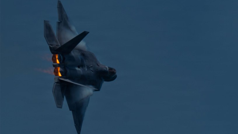 A U.S. Air Force F-22 Raptor performs an aerial demonstration during the Hyundai Air and Sea Show in Miami Beach, Florida, May 24, 2026. The annual Memorial Day weekend event showcased military aircraft, aerial demonstrations and equipment displays from across the U.S. Armed Forces. (U.S. Army photo by Spc. Jose Rolando Garcia)