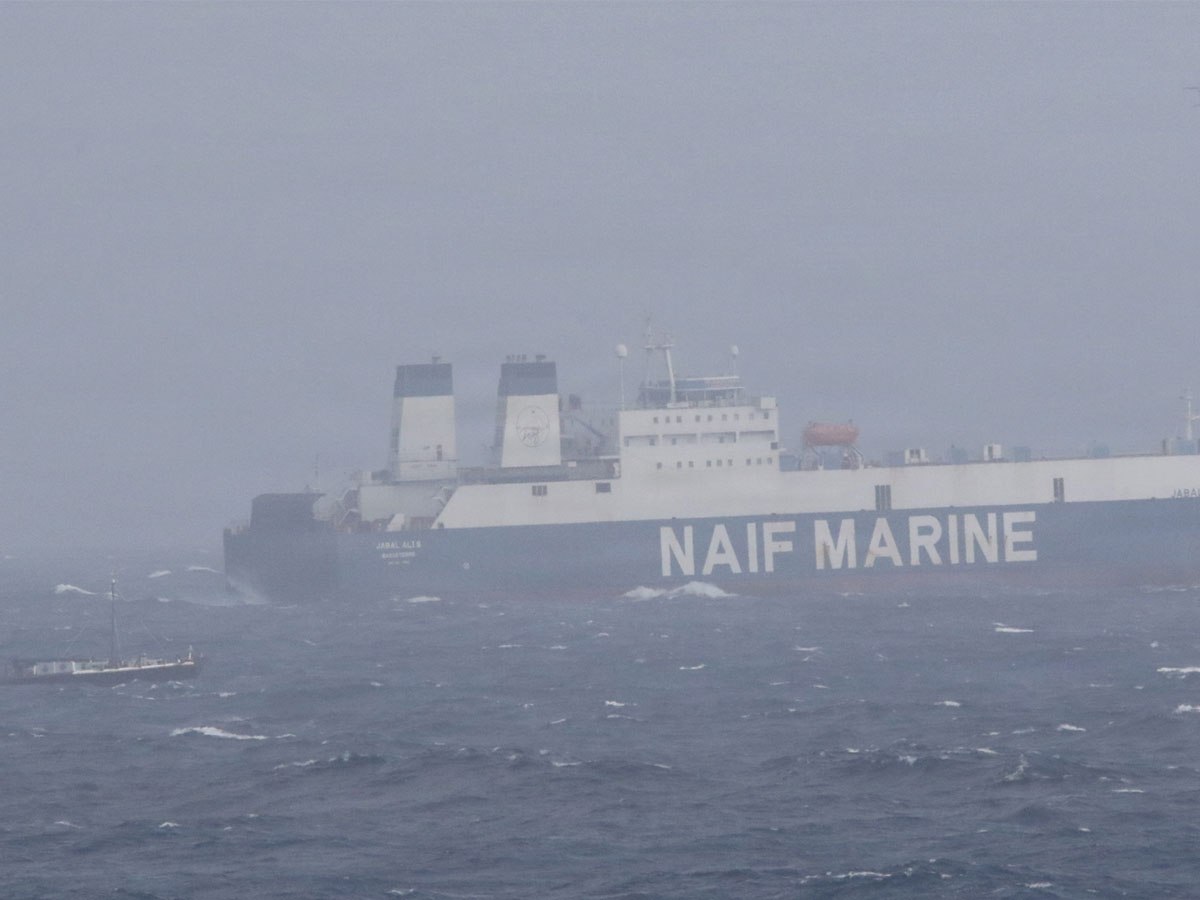 U.S. Navy Assists in Rescue of 14 Indian Mariners in Northern Arabian&nbsp;Sea