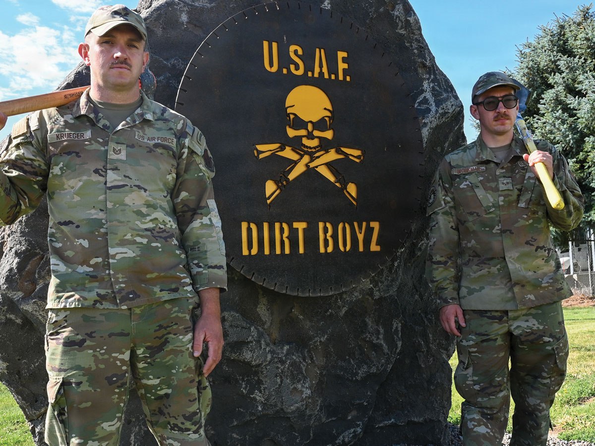 Twenty five feet from disaster; Gunfighter Airmen save home from&nbsp;wildfire