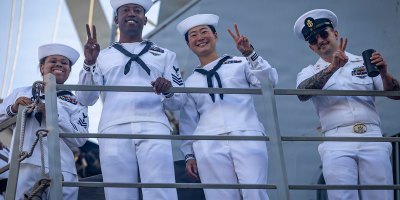 Sailors aboard the Arleigh Burke-class guided-missile destroyer USS Jason Dunham (DDG 109) pose befofe departing Naval Station Mayport to begin operations in support of its scheduled deployment, Aug. 28, 2026.