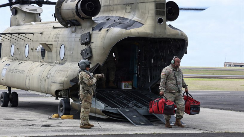 U.S. Army Sgt. 1st Class Tenifa Naufa, left, assigned to Bravo Battery, 1st Battalion, 487th Field Artillery Regiment, 29th Infantry Brigade Combat Team,Hawaii Army National Guard, left, and Sgt. Durana Amoncio, 2nd Battalion, 211th Aviation Regiment, verifies provisions after landing in Lihue, Hawaii Sept. 5, 2026.