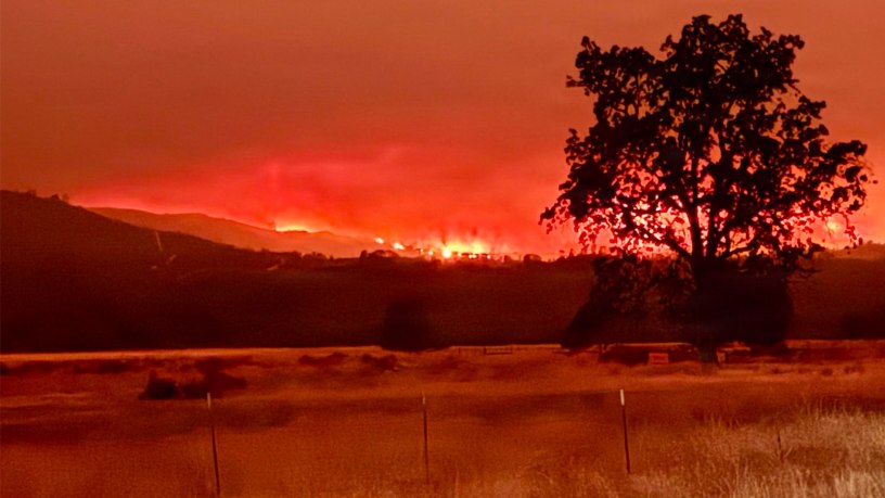 Fort Hunter Liggett view of the Plaskett Fire at dusk.