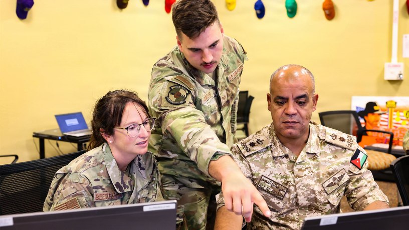 U.S. Military and Jordanian Armed Forces (JAF) personnel work through simulated air operations during an Eager Lion 2026 command post exercise at Ft. Carson, Colo., Sept. 17, 2026.
