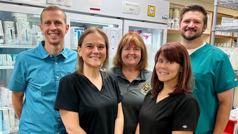 Defense Health Network West selected six Munson Army Health Center civilian pharmacy employees as top performers in its annual pharmacy award competition.